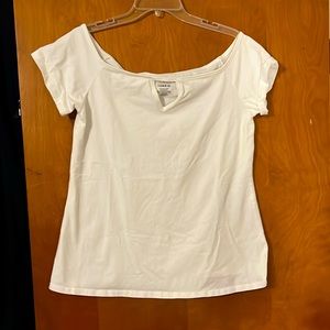 Torrid size 2 cream top